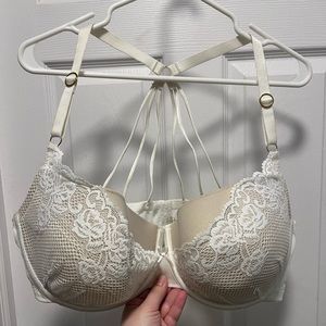 Cacique Strappy Lace Demi Bra 44DDD